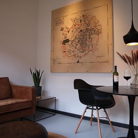 Overnachten In De Oude West-Indieschool Enschede Exteriér fotografie