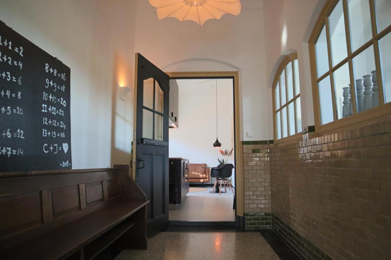 Overnachten In De Oude West-Indieschool Enschede Exteriér fotografie